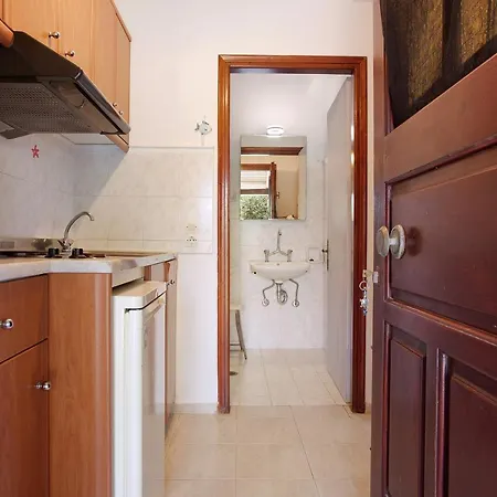 Apartment Areti Orfeas 3